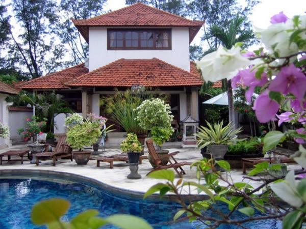 Ombak Putih Bungalows Hotel Нуса Дуа Екстериор снимка
