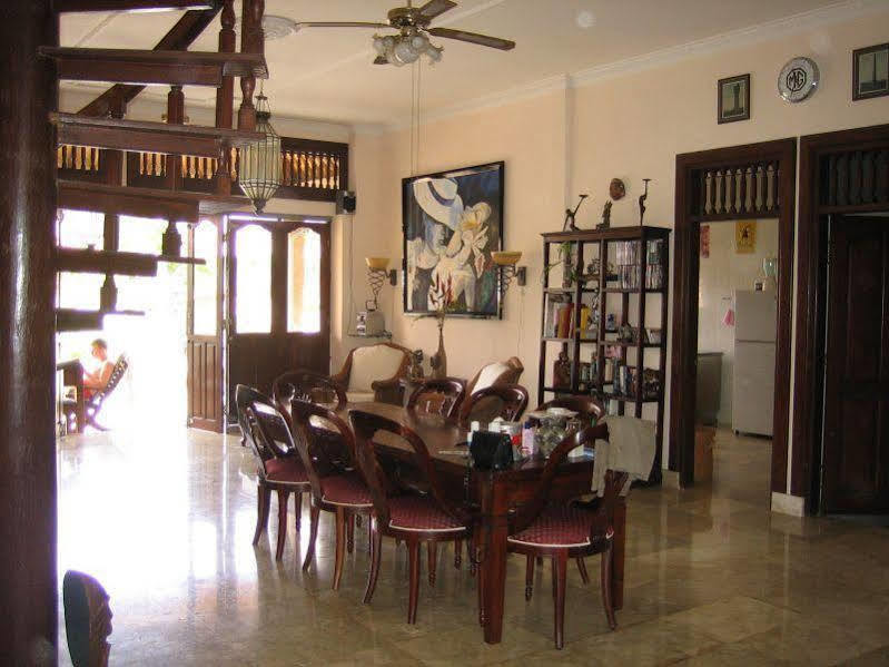 Ombak Putih Bungalows Hotel Нуса Дуа Екстериор снимка